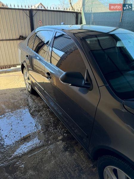 Ліфтбек Skoda Octavia 2006 в Ічні