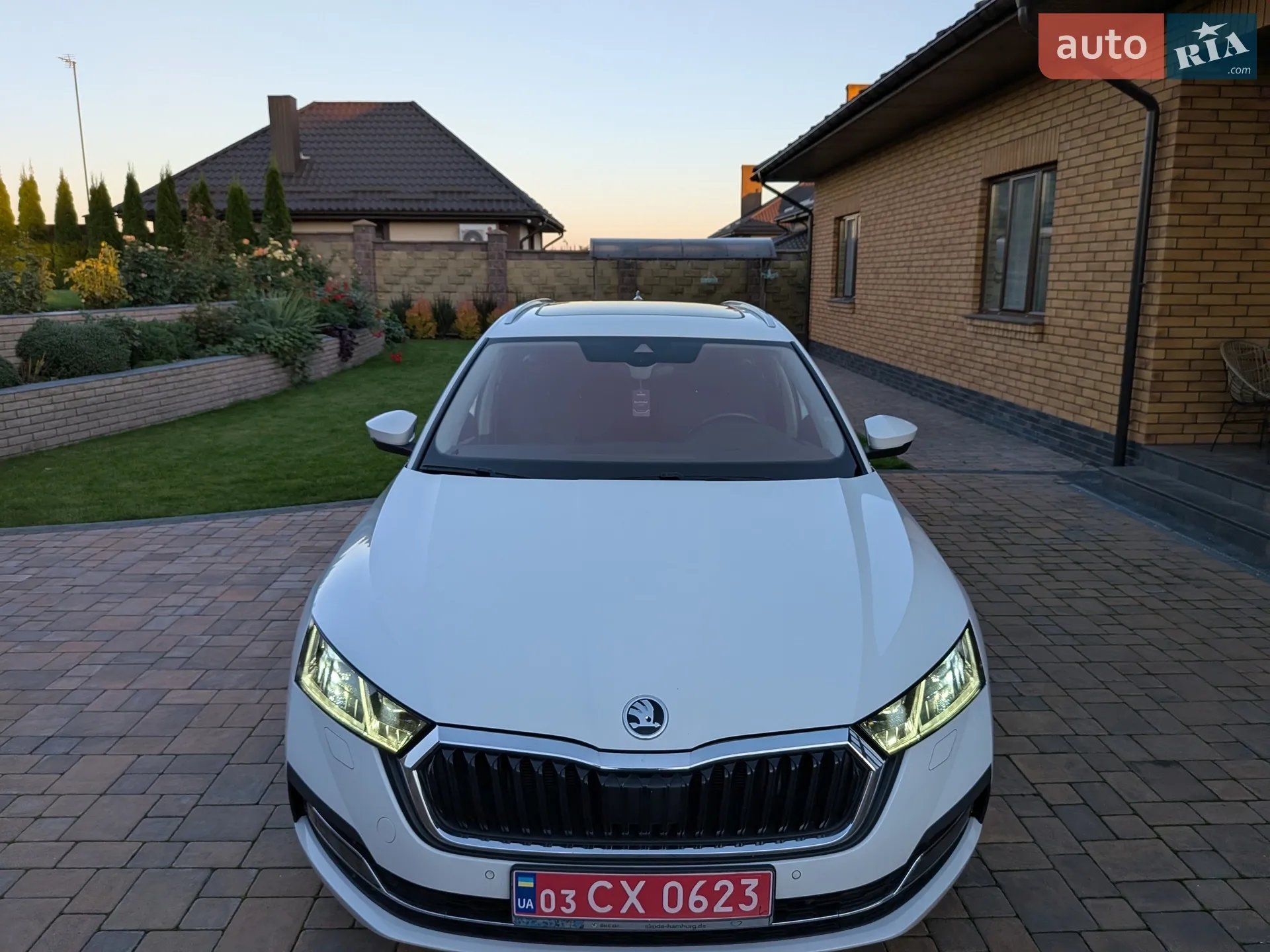 2020 Skoda Octavia - мініатюра 2