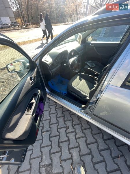 Универсал Skoda Octavia 2004 в Чернигове