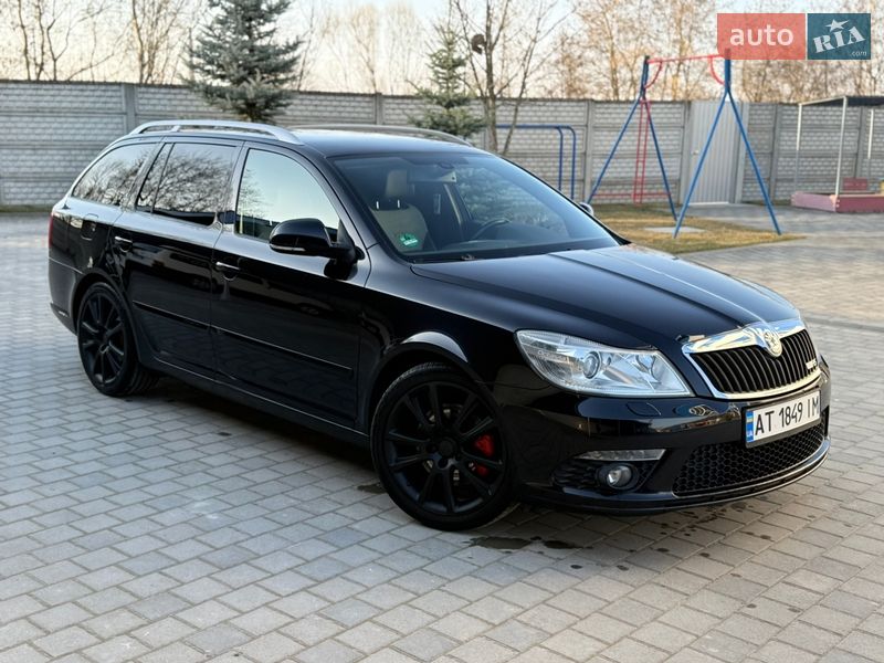 Универсал Skoda Octavia 2010 в Калуше