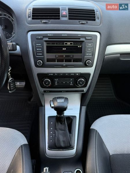 Универсал Skoda Octavia 2010 в Калуше