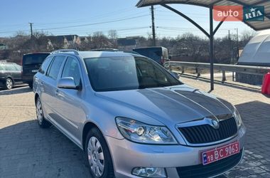 Универсал Skoda Octavia 2009 в Великой Багачке