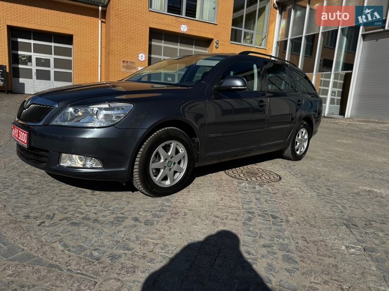 Универсал Skoda Octavia 2011 в Луцке фото 9 Универсал Skoda Octavia 2011 в Луцке