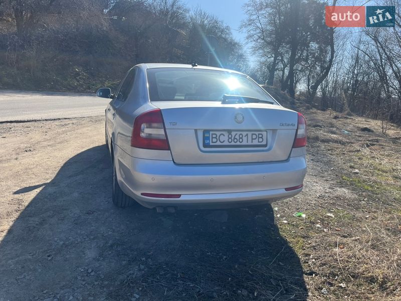 Ліфтбек Skoda Octavia 2009 в Львові