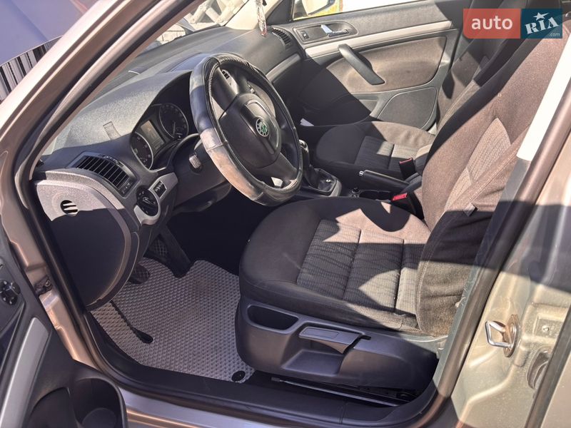 Лифтбек Skoda Octavia 2011 в Золотоноше