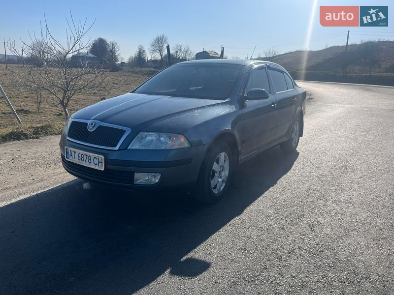 Лифтбек Skoda Octavia 2005 в Рогатине