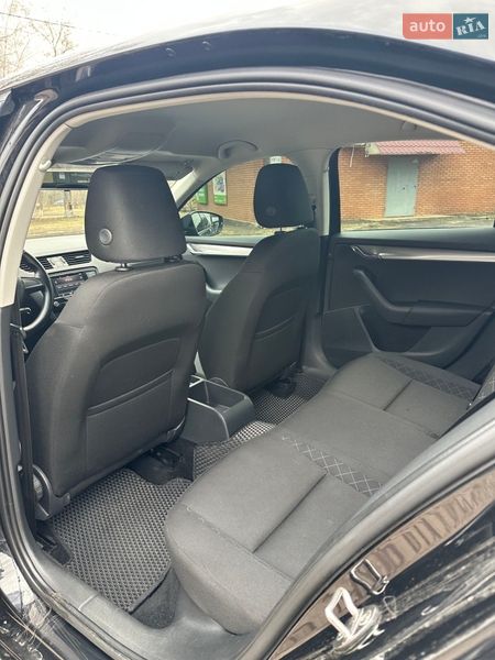 Лифтбек Skoda Octavia 2017 в Кривом Роге