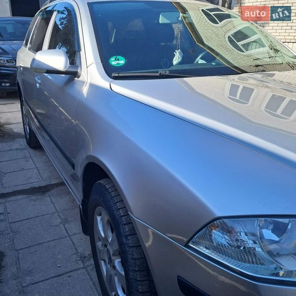 Универсал Skoda Octavia 2007 в Гайсине