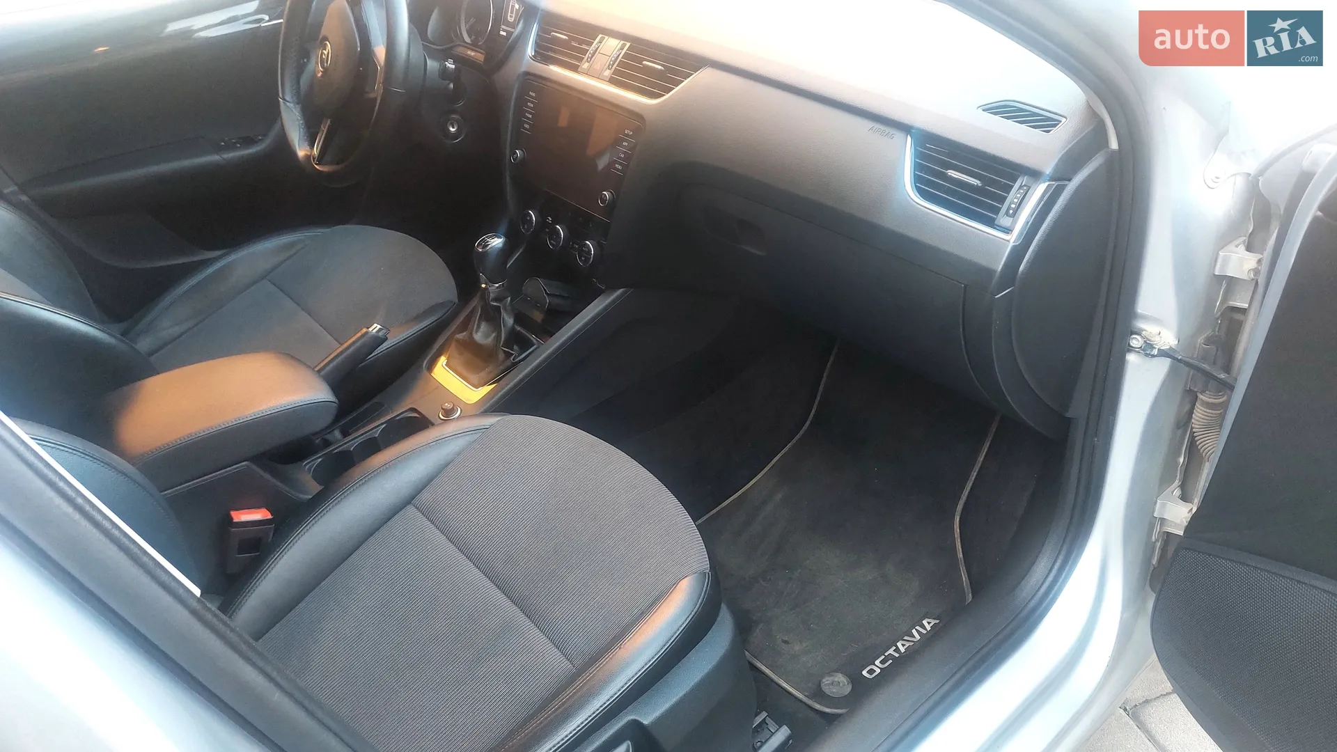 2019 Skoda Octavia - мініатюра 8