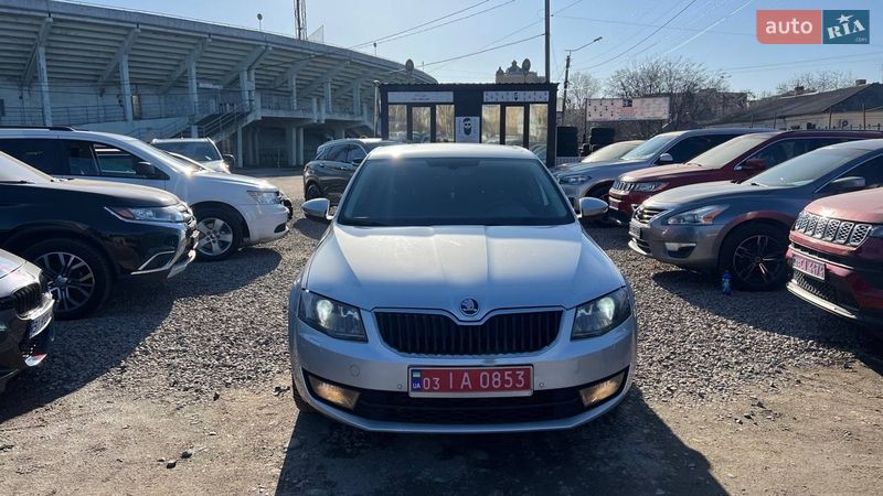 Лифтбек Skoda Octavia 2015 в Полтаве