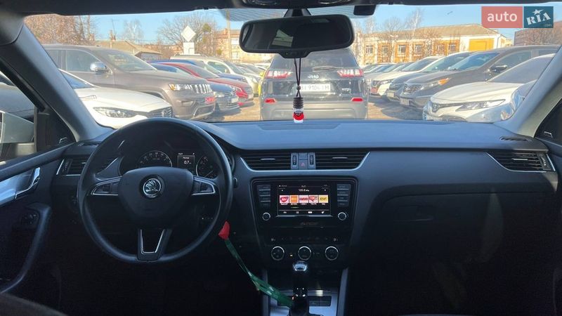 Лифтбек Skoda Octavia 2015 в Полтаве