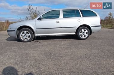 Універсал Skoda Octavia 2002 в Бару