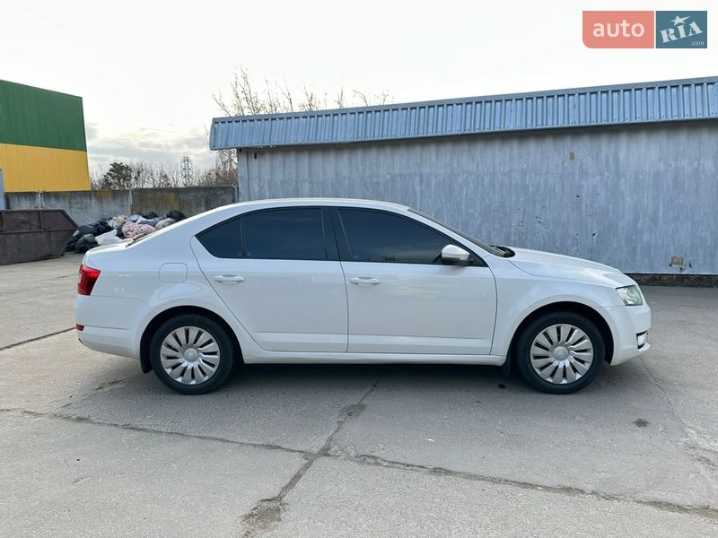 Ліфтбек Skoda Octavia 2014 в Харкові