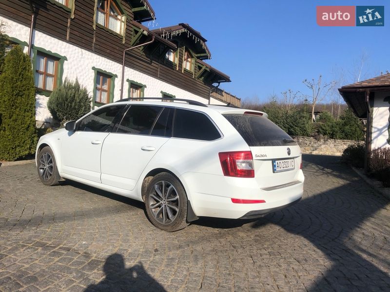 Универсал Skoda Octavia 2015 в Ужгороде