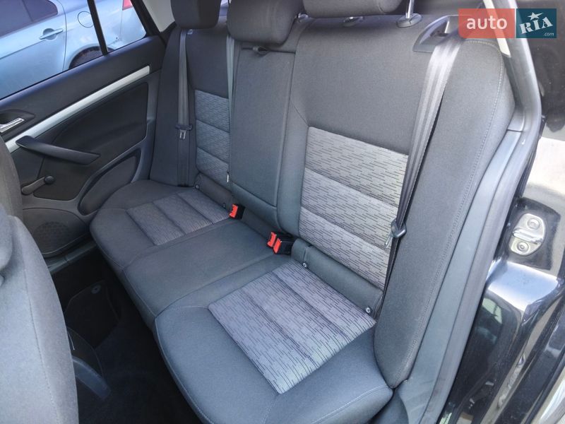 Универсал Skoda Octavia 2011 в Киеве фото 16 Универсал Skoda Octavia 2011 в Киеве