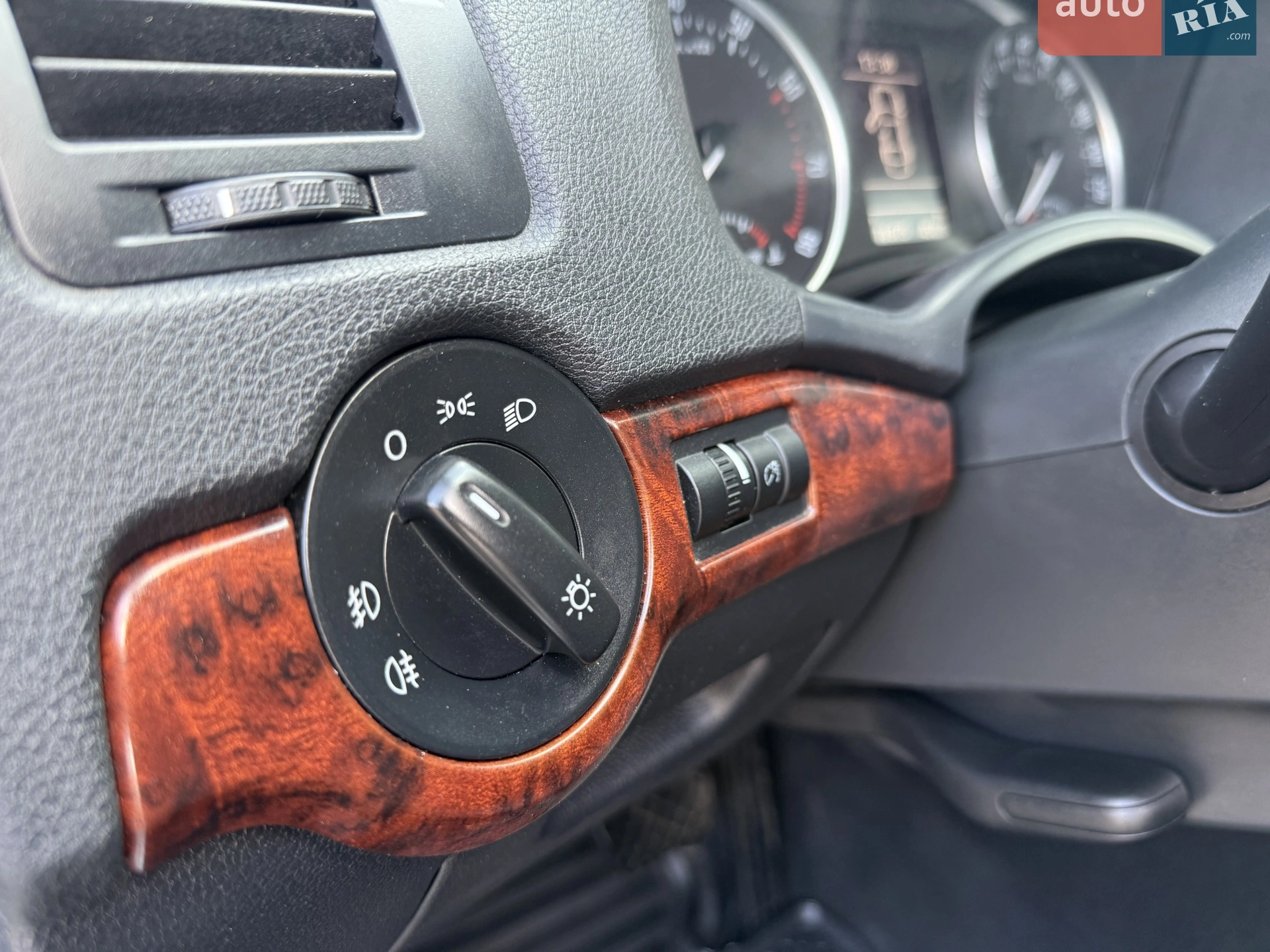 2011 Skoda Octavia - мініатюра 47