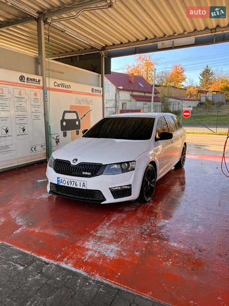Универсал Skoda Octavia 2015 в Ужгороде