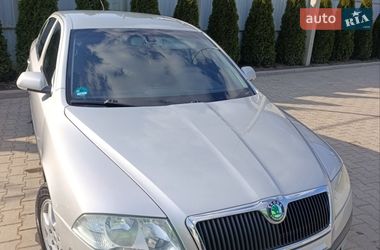 Лифтбек Skoda Octavia 2006 в Томашполе