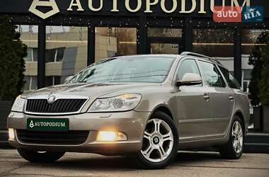 Универсал Skoda Octavia 2009 в Киеве