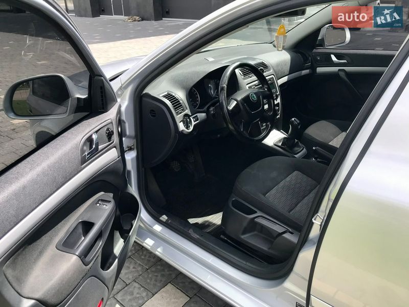 Лифтбек Skoda Octavia 2011 в Ужгороде