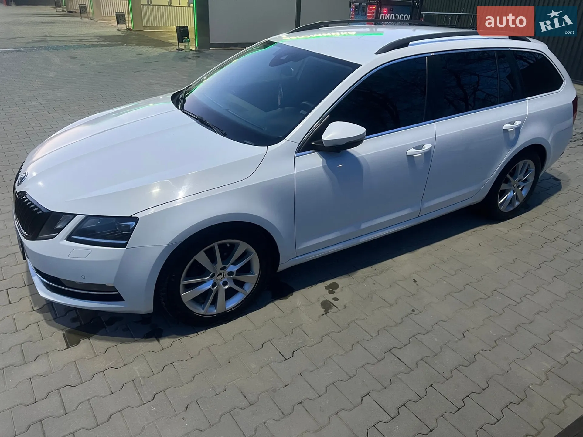 2017 Skoda Octavia - мініатюра 4