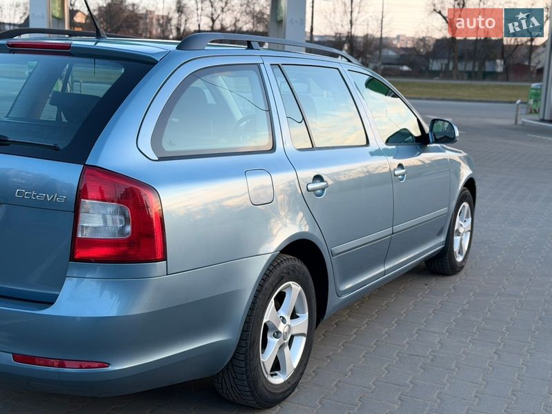 Универсал Skoda Octavia 2009 в Житомире