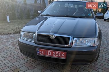 Лифтбек Skoda Octavia 2009 в Ровно