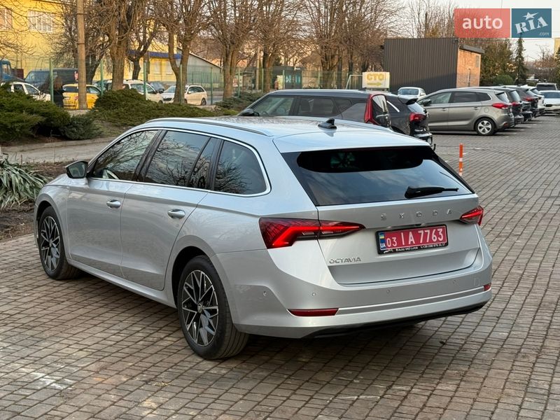 Универсал Skoda Octavia 2021 в Луцке