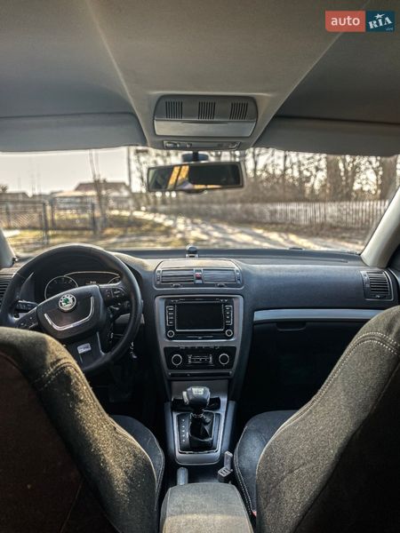 Лифтбек Skoda Octavia 2010 в Луцке