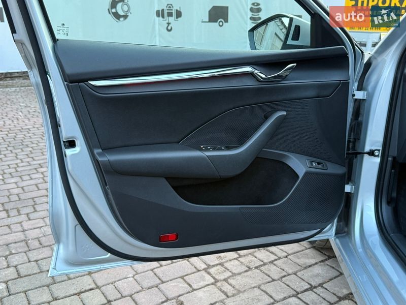 Универсал Skoda Octavia 2021 в Луцке