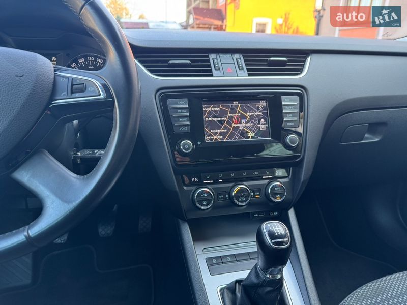 Универсал Skoda Octavia 2014 в Стрые