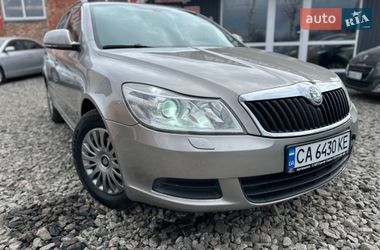 Универсал Skoda Octavia 2010 в Смеле