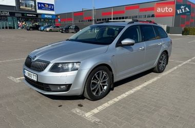Универсал Skoda Octavia 2016 в Софиевской Борщаговке
