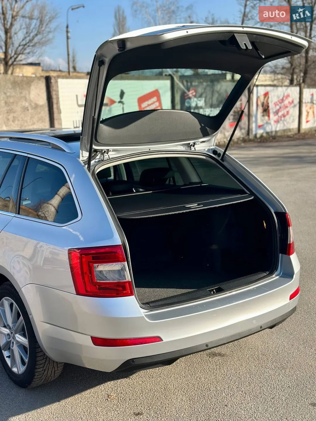 2015 Skoda Octavia - мініатюра 13