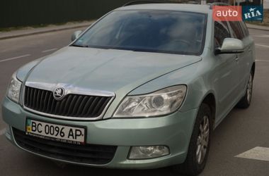 Универсал Skoda Octavia 2010 в Львове