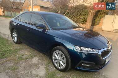 Лифтбек Skoda Octavia 2021 в Никополе