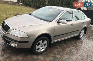 Лифтбек Skoda Octavia 2007 в Гусятине