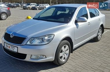 Лифтбек Skoda Octavia 2010 в Одессе