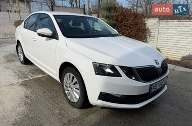 Лифтбек Skoda Octavia 2018 в Днепре