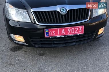 Універсал Skoda Octavia 2009 в Глухові