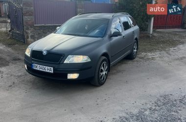 Универсал Skoda Octavia 2007 в Костополе