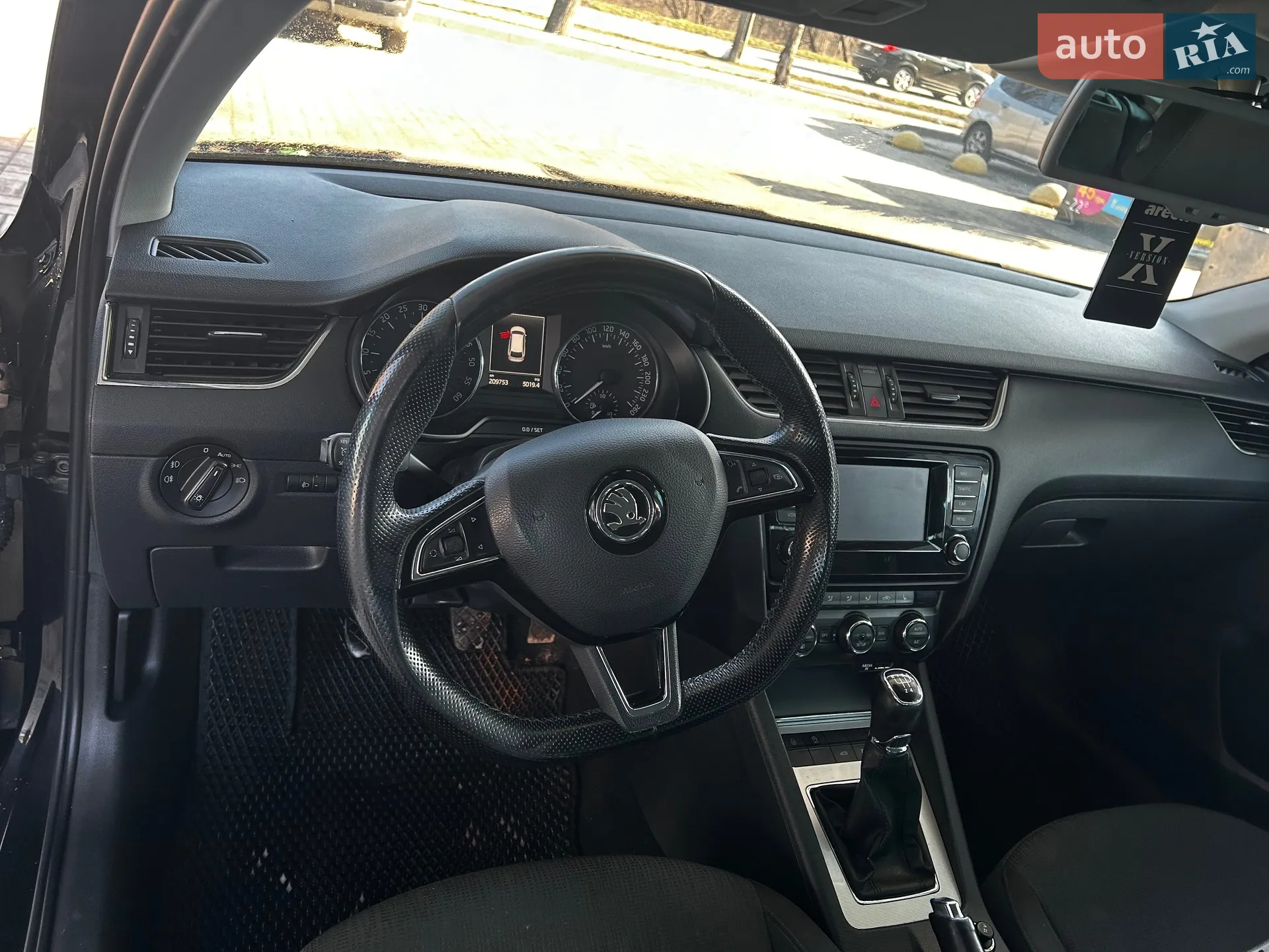2015 Skoda Octavia - мініатюра 10