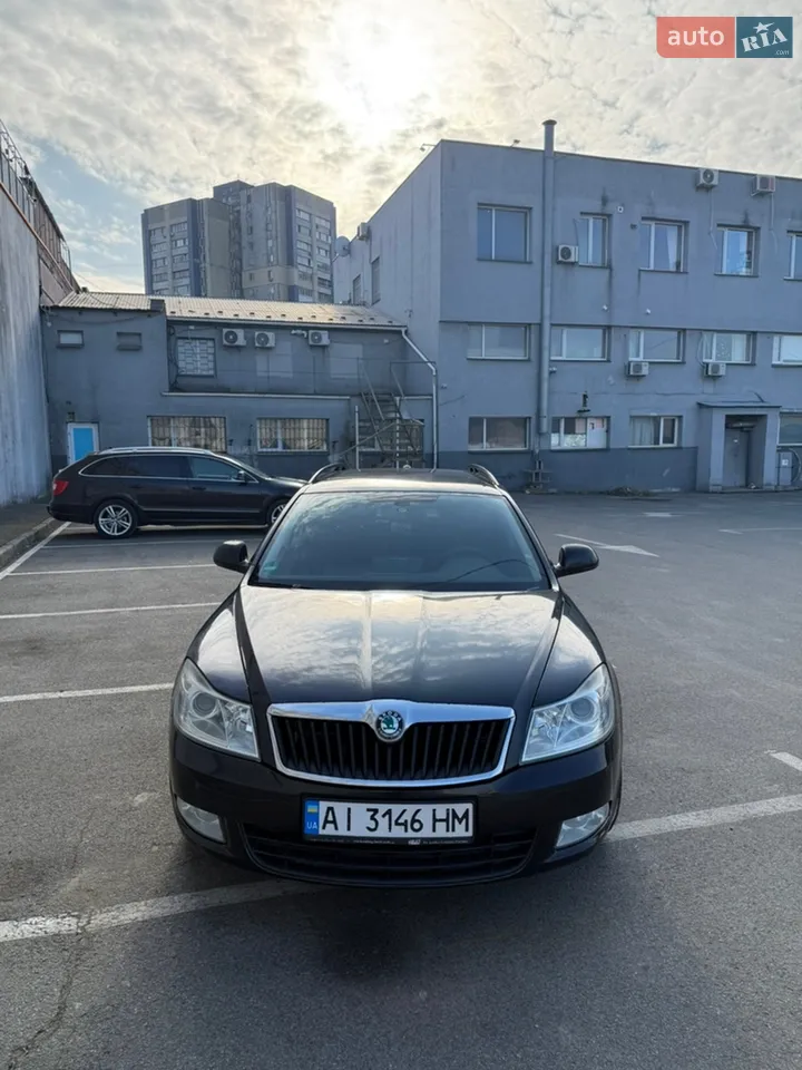 2010 Skoda Octavia - мініатюра 26