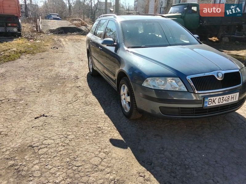 Универсал Skoda Octavia 2006 в Ровно