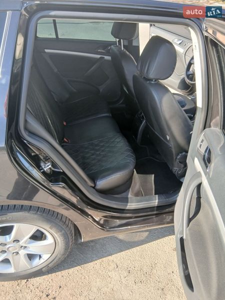 Универсал Skoda Octavia 2013 в Киеве