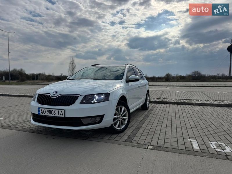 Универсал Skoda Octavia 2015 в Ужгороде