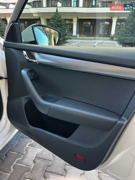 Универсал Skoda Octavia 2016 в Киеве