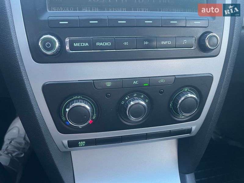 Лифтбек Skoda Octavia 2010 в Василькове