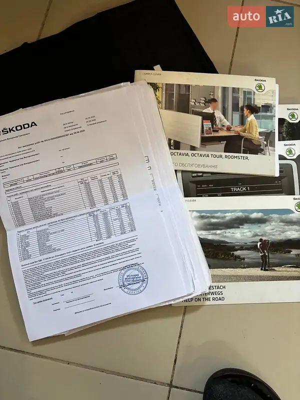 Лифтбек Skoda Octavia 2011 в Львове документ 2 фото Лифтбек Skoda Octavia 2011 в Львове документ