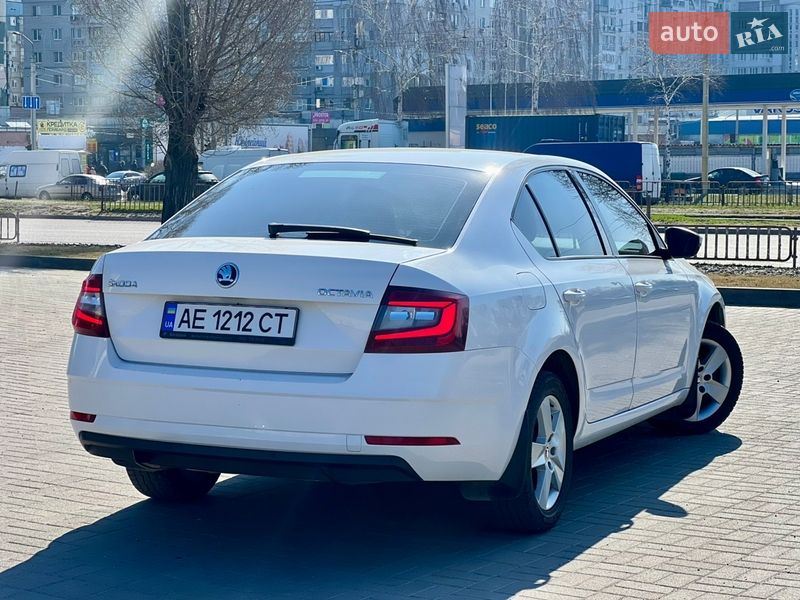 Лифтбек Skoda Octavia 2017 в Днепре фото 2 Лифтбек Skoda Octavia 2017 в Днепре